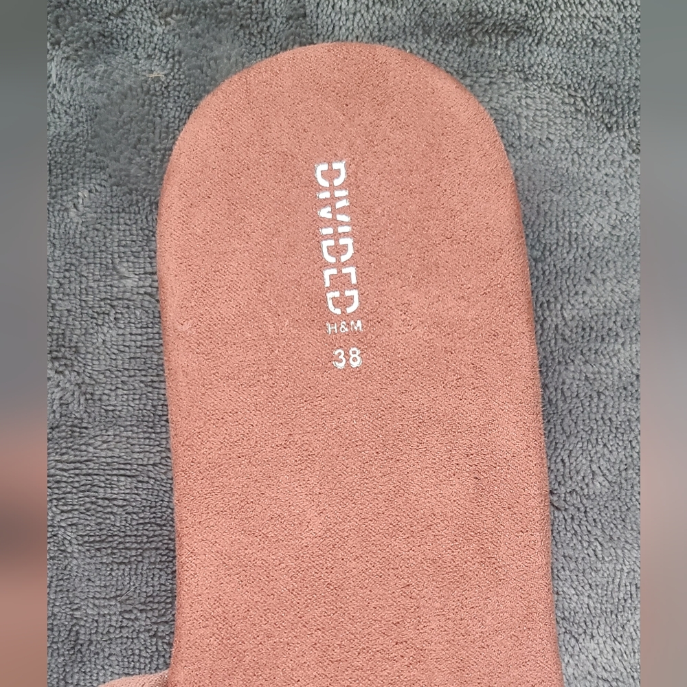H&M Sandals - Picture 4 of 4